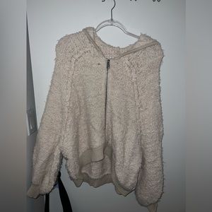 Free people cream super soft Sherpa zip up hoodie
